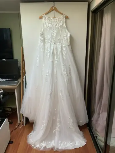 Vestido novia Nuevo - miniatura 5