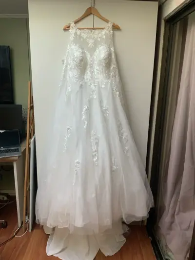 Vestido novia Nuevo - miniatura 6