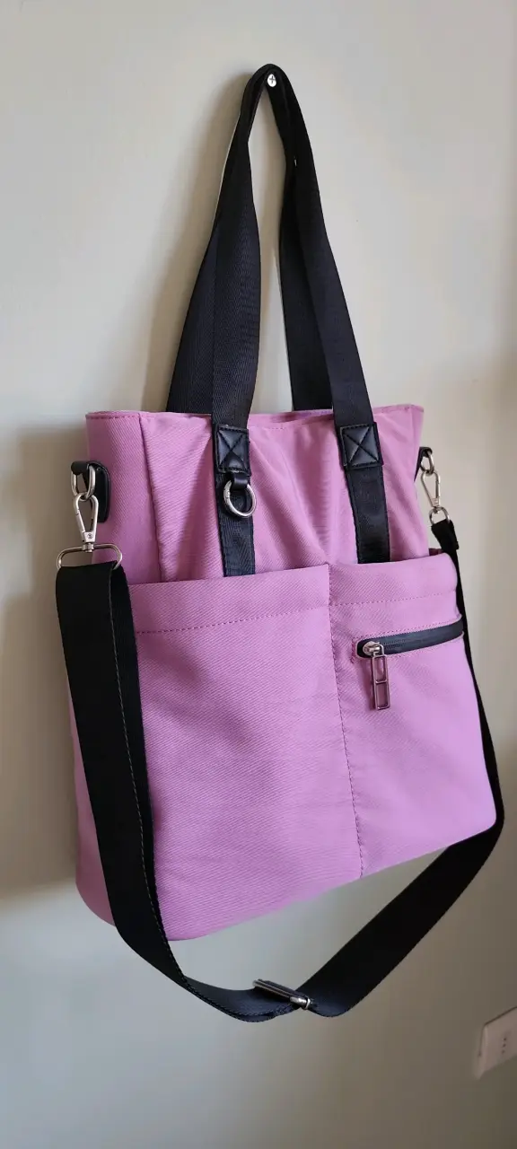 Bolso tote rosa con correas ajustables - 3