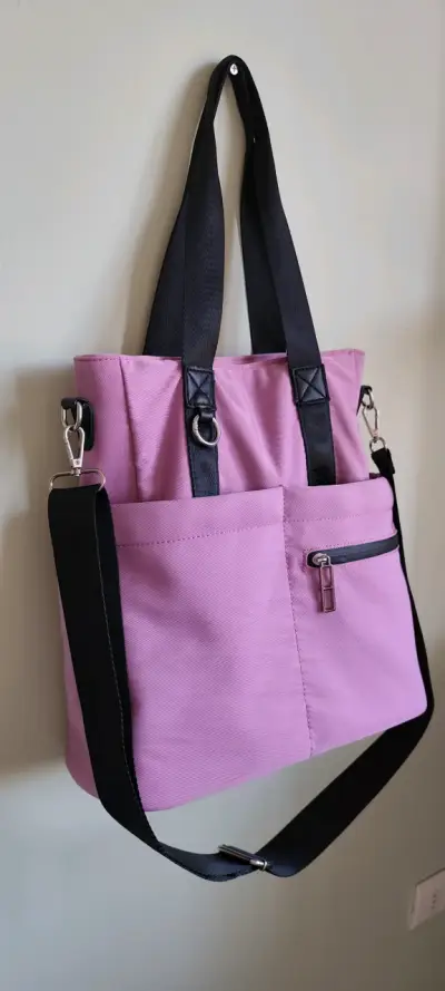 Bolso tote rosa con correas ajustables - miniatura 3