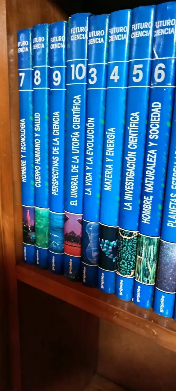 Colección de libros Futuro Ciencia - 1