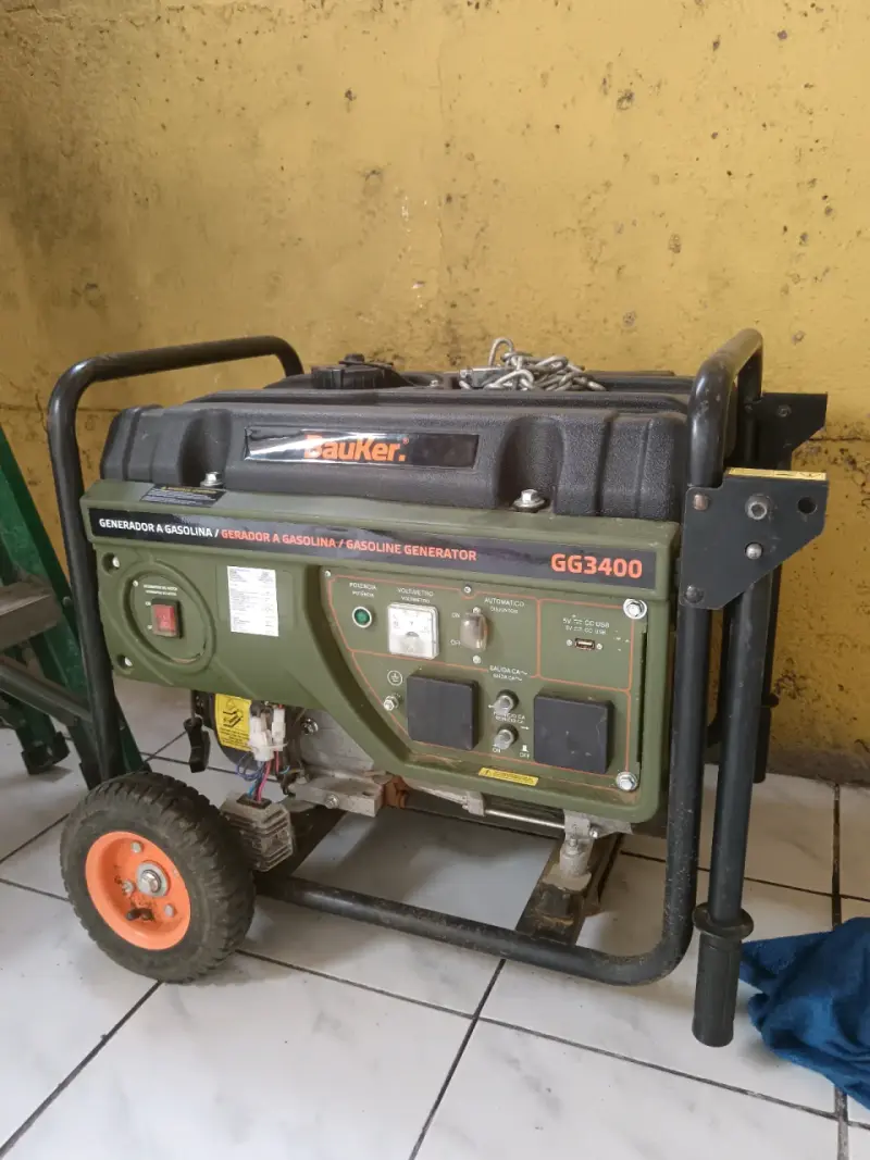Generador Bauker GG3400 50Hz portátil - 2