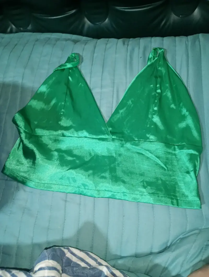 Top de bikini verde satinado - 2
