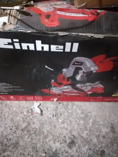 Sierra ingletadora Einhell TC-MS 2112 - miniatura 2