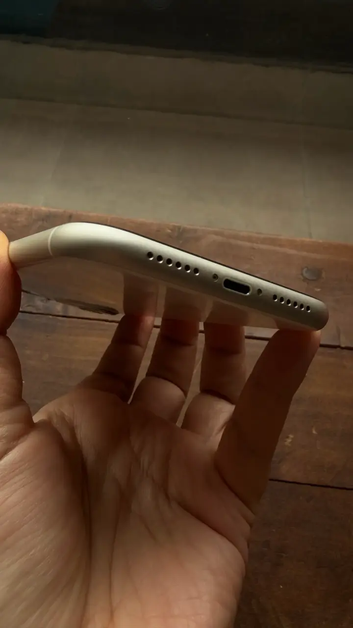 iPhone 11 blanco 64GB - 3