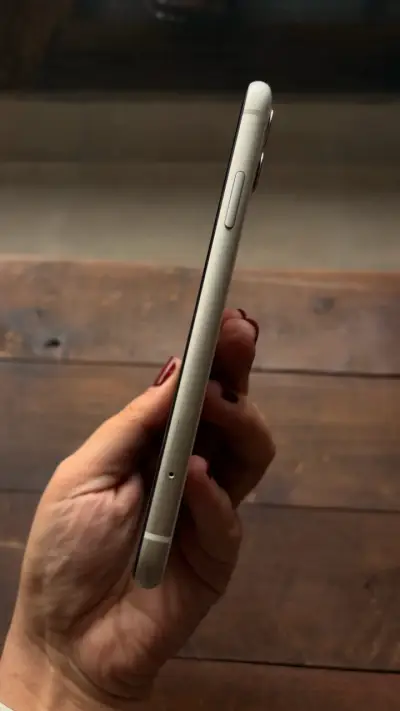 iPhone 11 blanco 64GB - miniatura 5