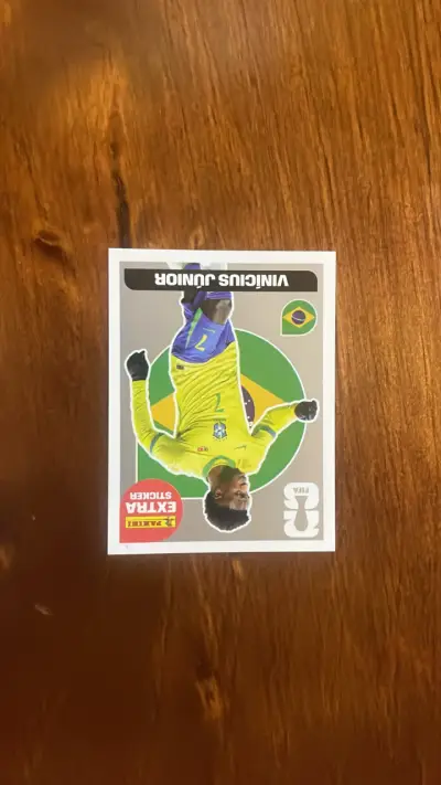 Lámina Panini Vinícius extra sticker - miniatura 2