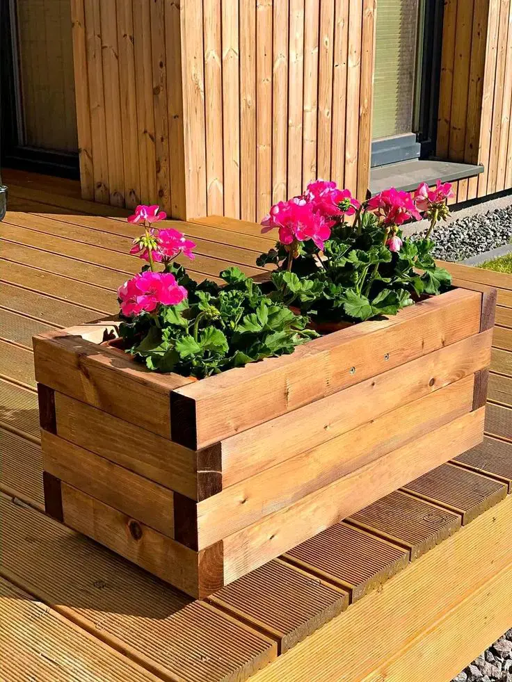 Macetero de madera rectangular - 2