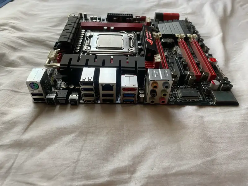 ASUS Rampage IV GENE + i7-4930K X79 LGA2011 - 3