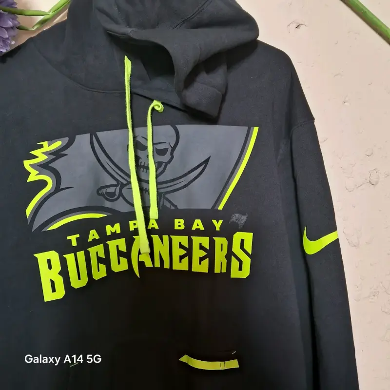 Polerón Tampa Bay Buccaneers Nike con capucha - 3
