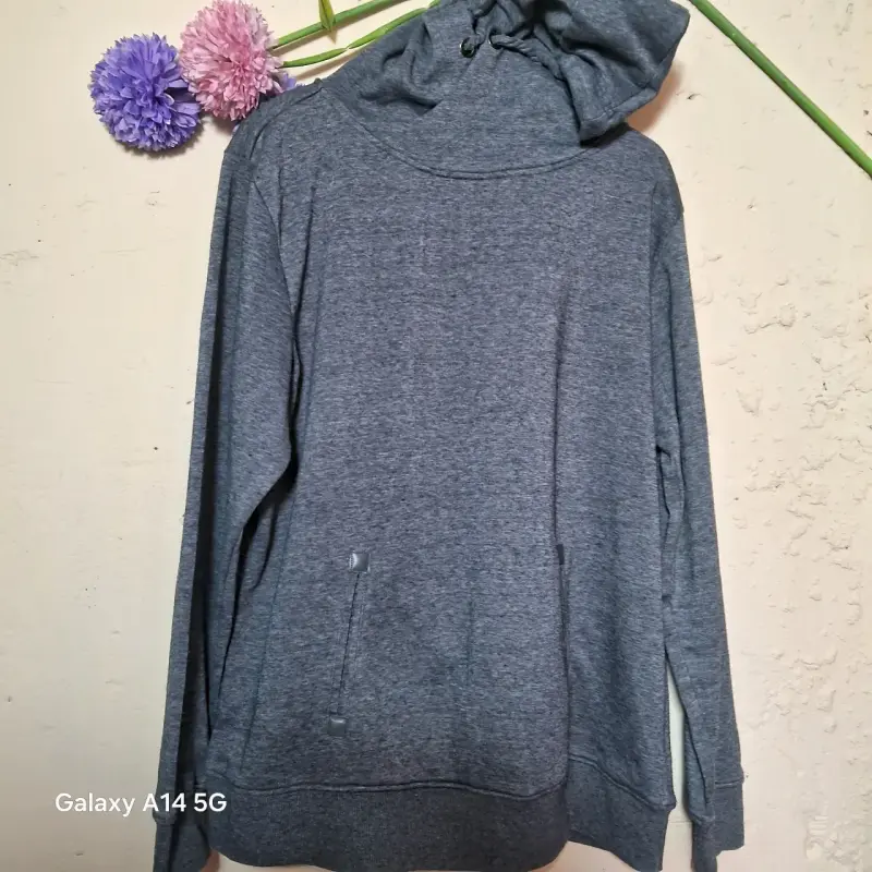 Polerón gris con capucha unisex - 4