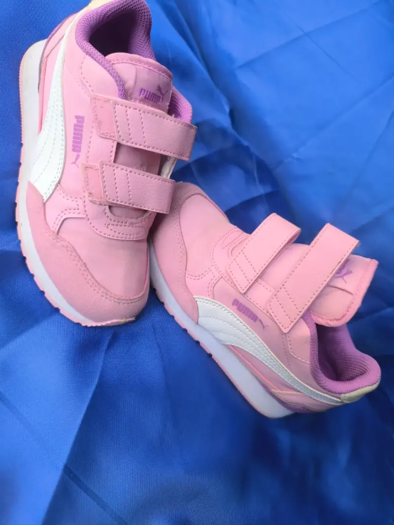 Zapatillas deportivas Puma rosadas para niños - 1