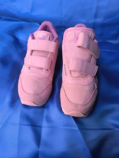 Zapatillas deportivas Puma rosadas para niños - miniatura 3
