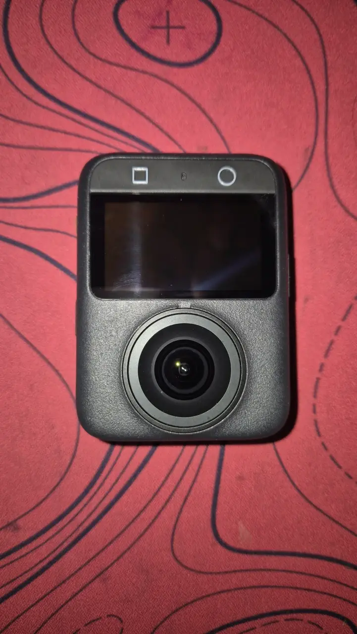 Cámara DJI Osmo 360 Adventure Combo - 6