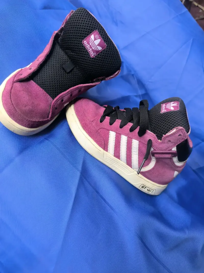 Zapatillas Adidas rosas para niños - 2