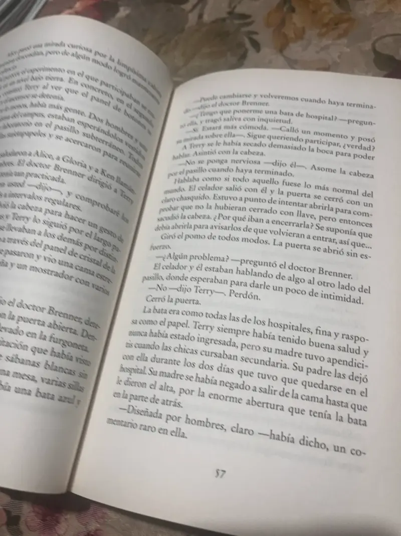 Libro Stranger Things: Mentes Peligrosas - 3