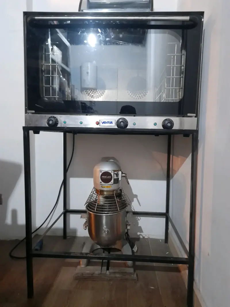 Horno industrial Ventus con batidora Frigas - 1