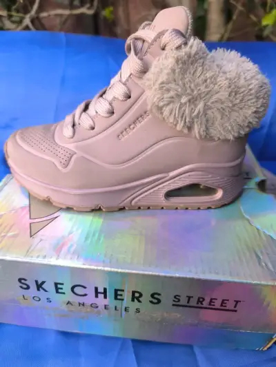 Botas de invierno rosadas con forro de peluche - miniatura 4
