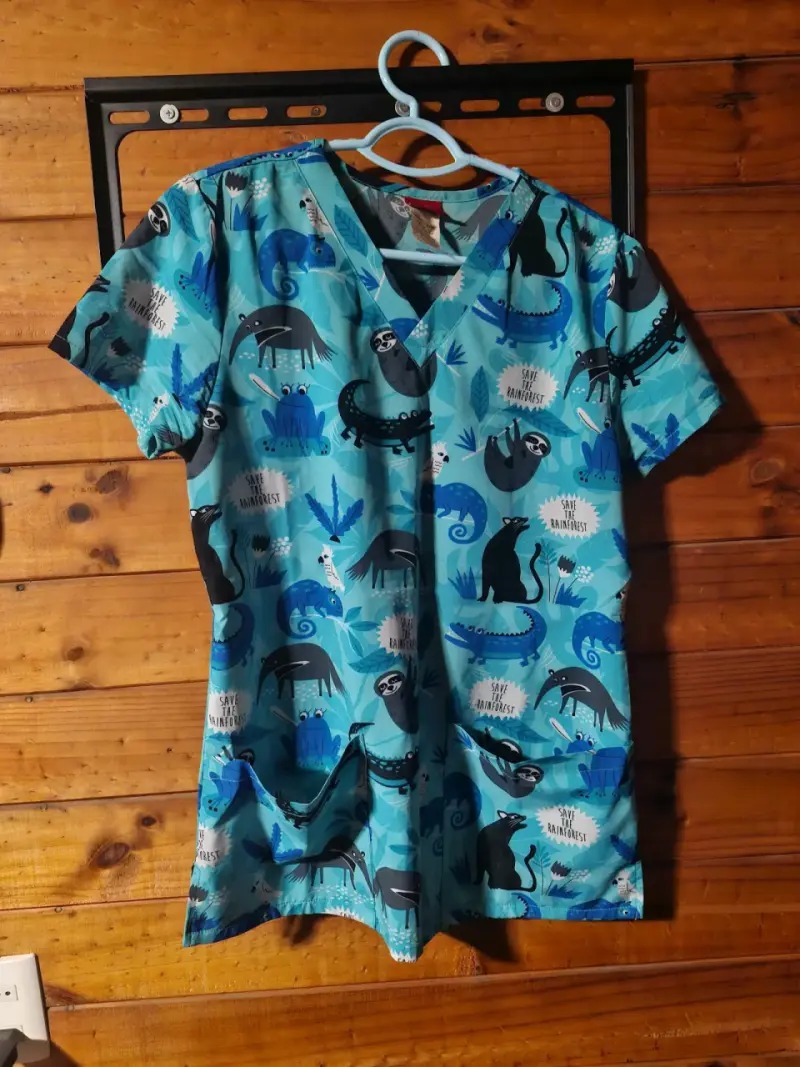 Blusa médica estampada selva tropical Dickies
