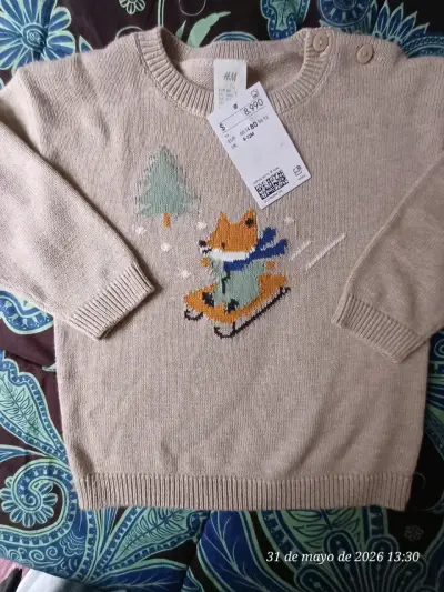Suéter infantil H&M con diseño de zorro - miniatura 1