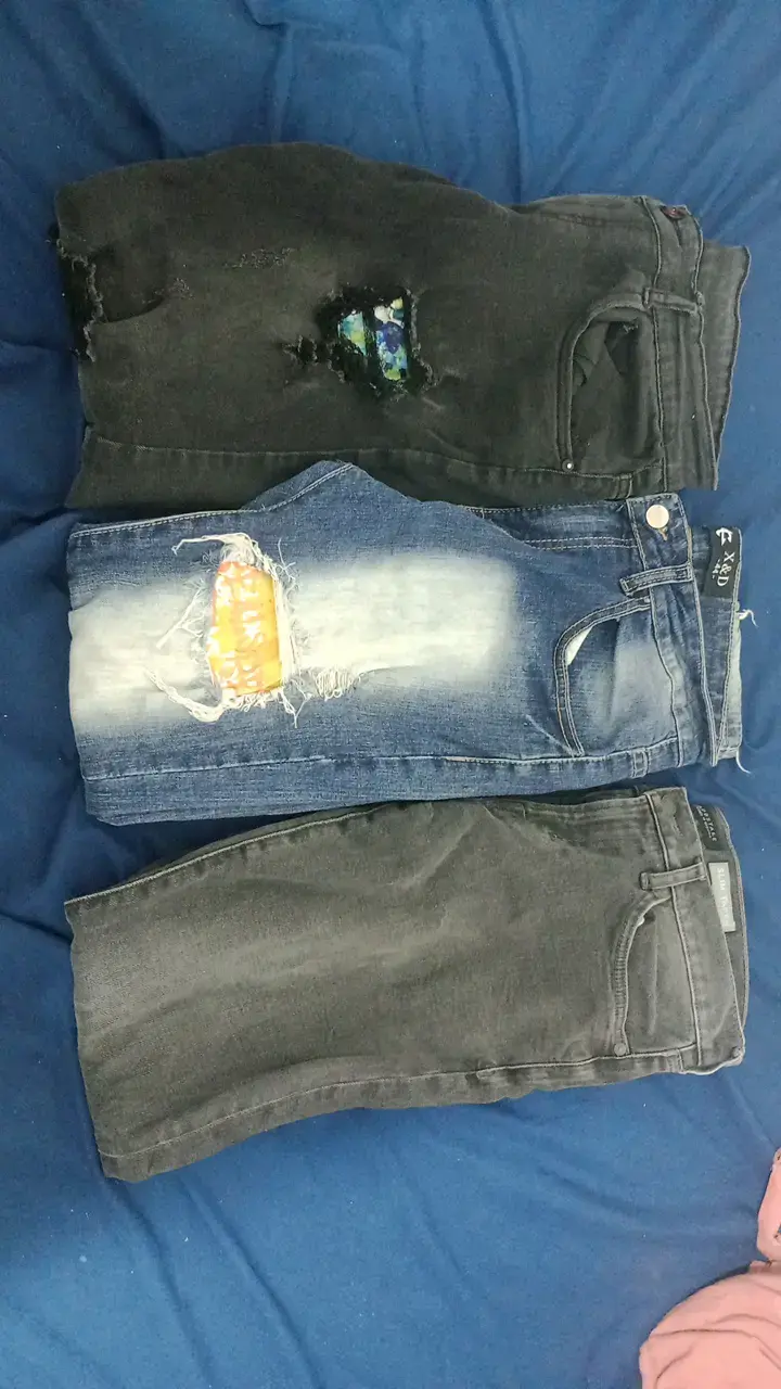 Poleras, jeans y chaqueta para hombres - 2