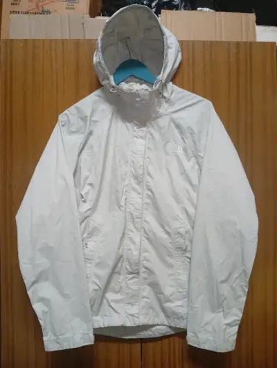 Chaqueta impermeable The North Face blanca - miniatura 1