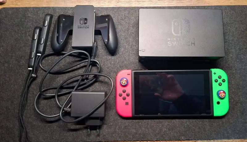 Old Nintendo Switch en Buen Estado + Caja - 1