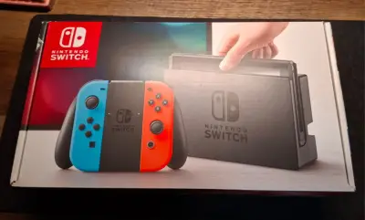 Old Nintendo Switch en Buen Estado + Caja - miniatura 2