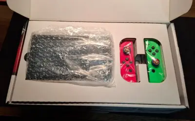 Old Nintendo Switch en Buen Estado + Caja - miniatura 3
