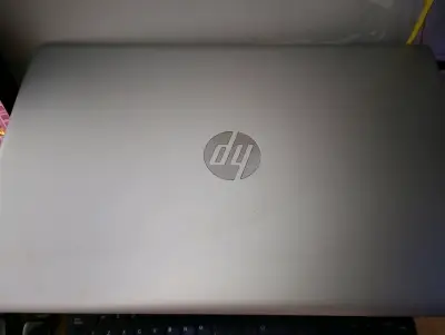 💻 NOTEBOOK HP 17" – RYZEN 5 / 16 GB RAM / SS - miniatura 1