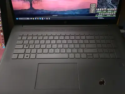 💻 NOTEBOOK HP 17" – RYZEN 5 / 16 GB RAM / SS - miniatura 2