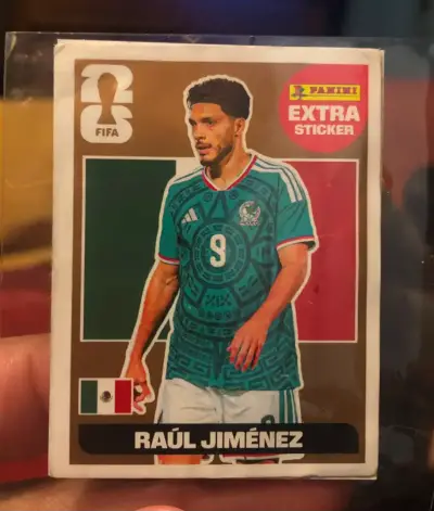 Lámina Extra Sticker Raúl Jiménez 2026 - miniatura 1