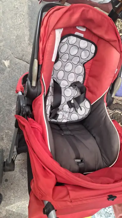 Coche de bebé Britax rojo plegable - miniatura 6