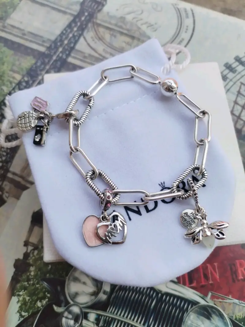 Pulsera de plata Pandora con charms - 3