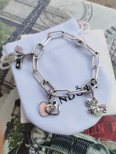 Pulsera de plata  Pandora con charms - miniatura 3