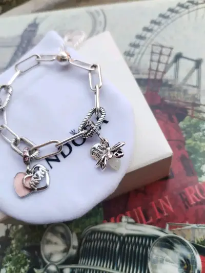 Pulsera de plata  Pandora con charms - miniatura 4
