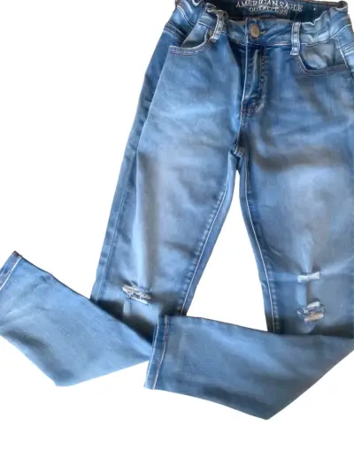 Jeans American Eagle azul desgastado talla 14 - miniatura 1