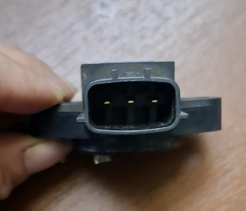 Sensor TPS Hitachi SERA483-06 para auto - 2