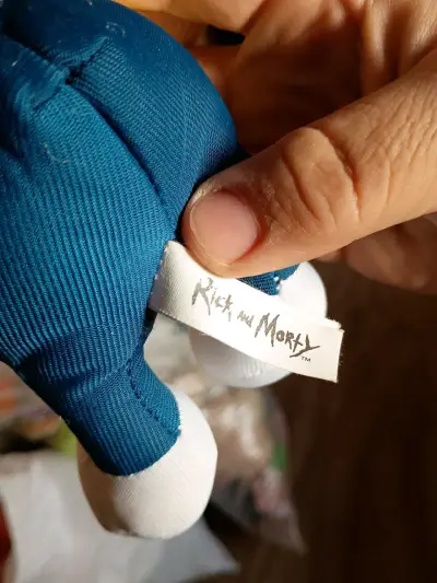 Peluche morty rick and morty - miniatura 2