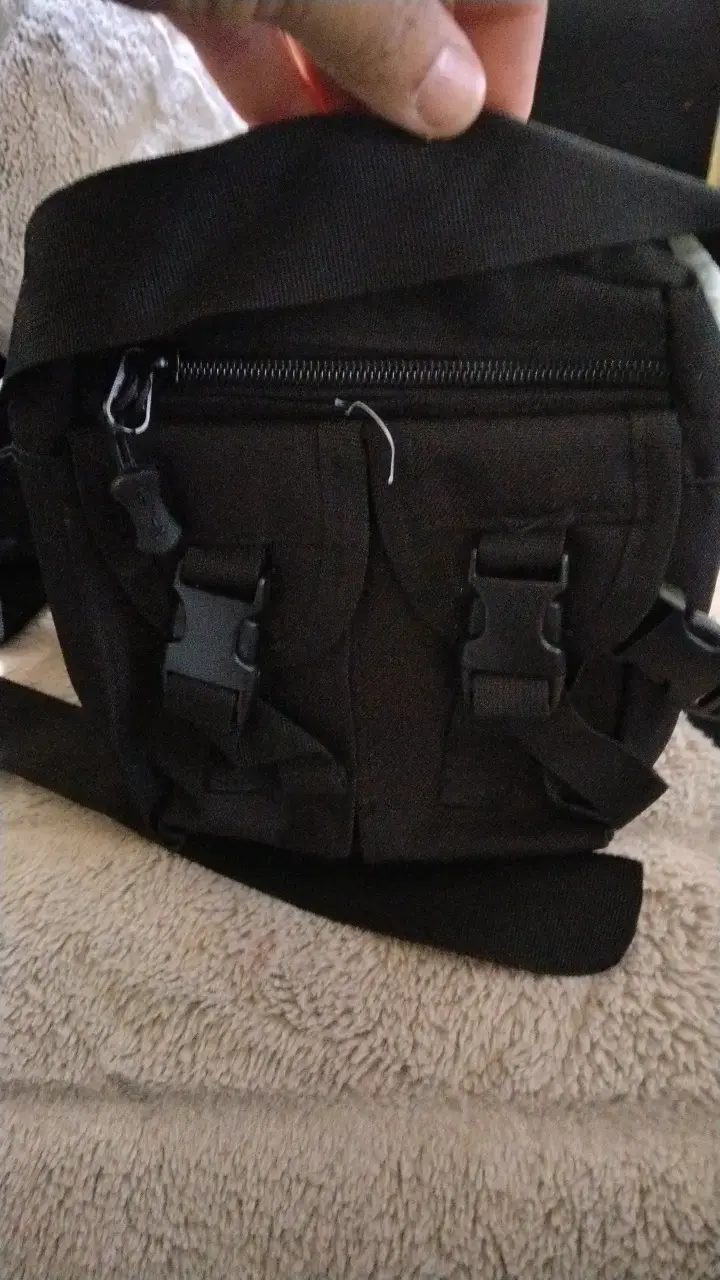 Mochila táctica negra compacta - 3