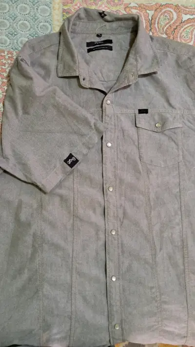 Camisa gris de manga larga Lng - miniatura 1