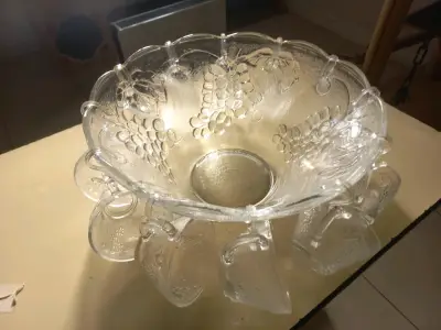 Juego de ponchera de vidrio con tazas - miniatura 1