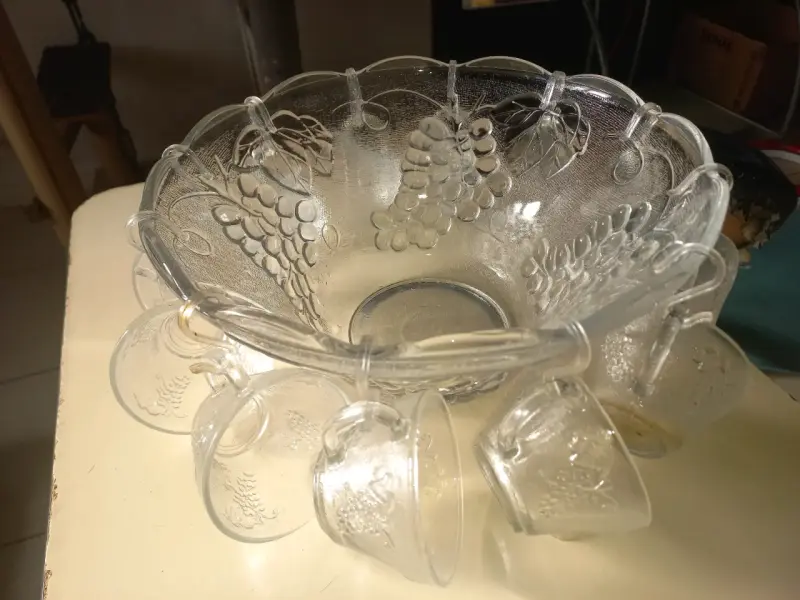Juego de ponchera de vidrio con tazas - 2