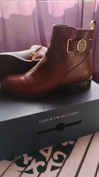 Botines de cuero Tommy Hilfiger marrones - miniatura 1