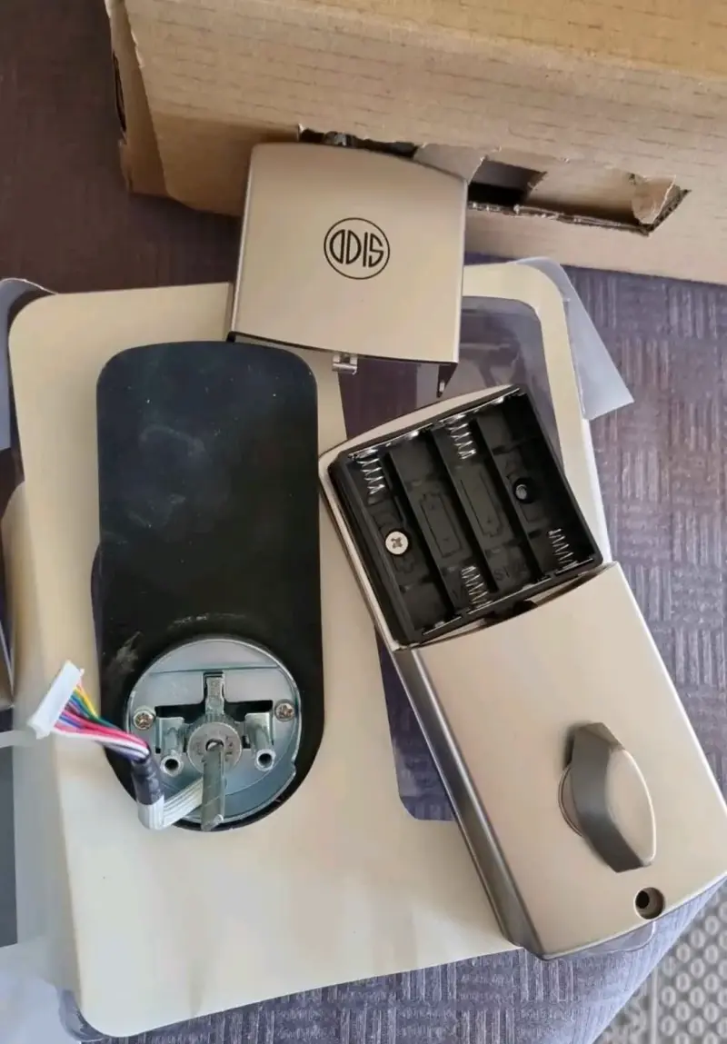 Cerradura digital ODIS con teclado numérico - 2