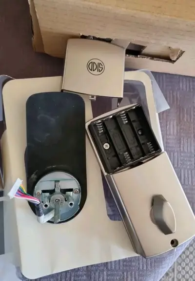 Cerradura digital ODIS con teclado numérico - miniatura 2