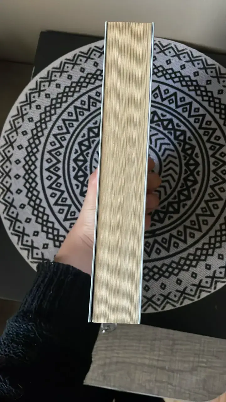 Libro 'La Reina Roja' de Victoria Aveyard - 5