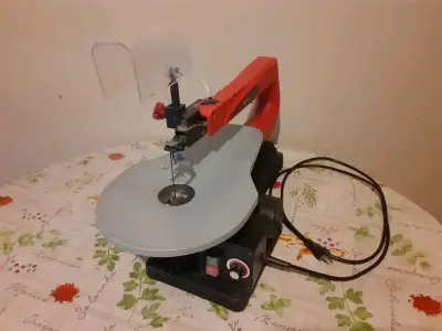 Sierra de calar de banco Einhell - miniatura 4