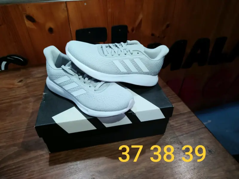 Zapatillas deportivas rosas talla 37.5 - 2