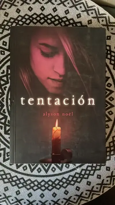 Saga de 5 libros “Los inmortales” de Alyson Noël - miniatura 5